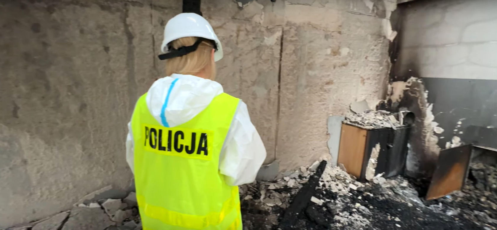 Blok w Ząbkach po pożarze
