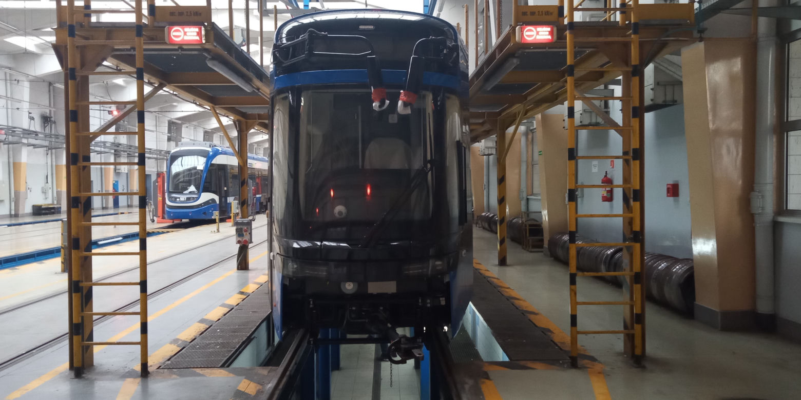 Tak wygląda pierwszy tramwaj "Lajkonik", który dotarł do Krakowa!