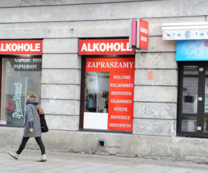 Będzie nocna prohibicja? Zdania warszawiaków są podzielone