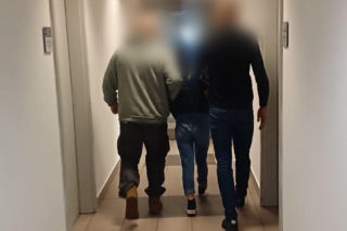 Areszt dla matki i jej partnera. Są podejrzani o brutalne znęcanie się nad dzieckiem