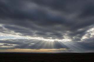 Jasnowidz Jackowski widzi wielką burzę finansową. Kończy się epoka wiary w pieniądze
