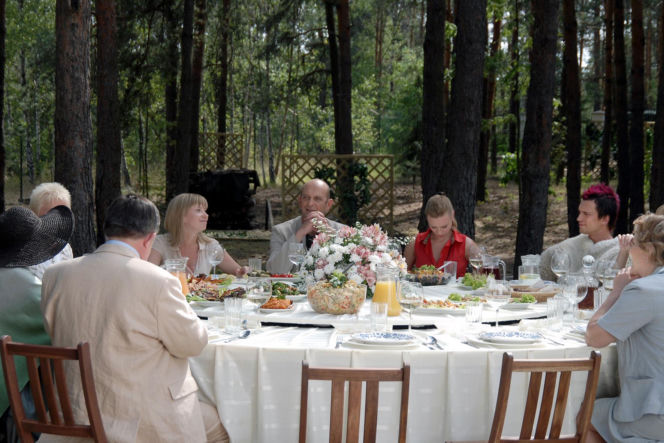 Michał Czernecki z różowym irokezem! Tak aktor wyglądał 20 lat temu