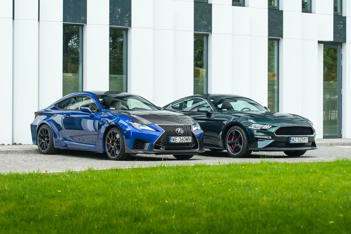 Lexus RC F Carbon 5.0 V8 vs. Ford Mustang Bullitt 5.0 V8