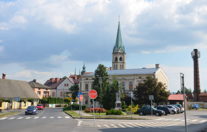 To jedno z najpiękniejszych śląskich miast. Kiedyś leżało w Małopolsce, a jego mieszkańcy mieli własny język