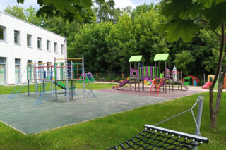 Niemal setka dzieci może zostać pozbawiona opieki przedszkolnej i żłobkowej. Zielonej Wyspie grozi zamknięcie. W tle prawa właściciela gruntu