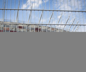 Stadion juz jak twierdza