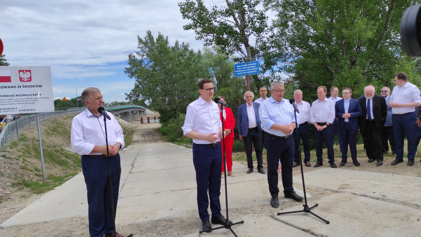 Most w Ostrowie oficjalnie otwarty przez premiera Mateusza Morawieckiego