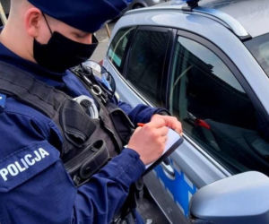  Koronawirus na Śląsku: MNÓSTWO mandatów za brak masek. Policjanci nie mają litości! Idą na REKORD