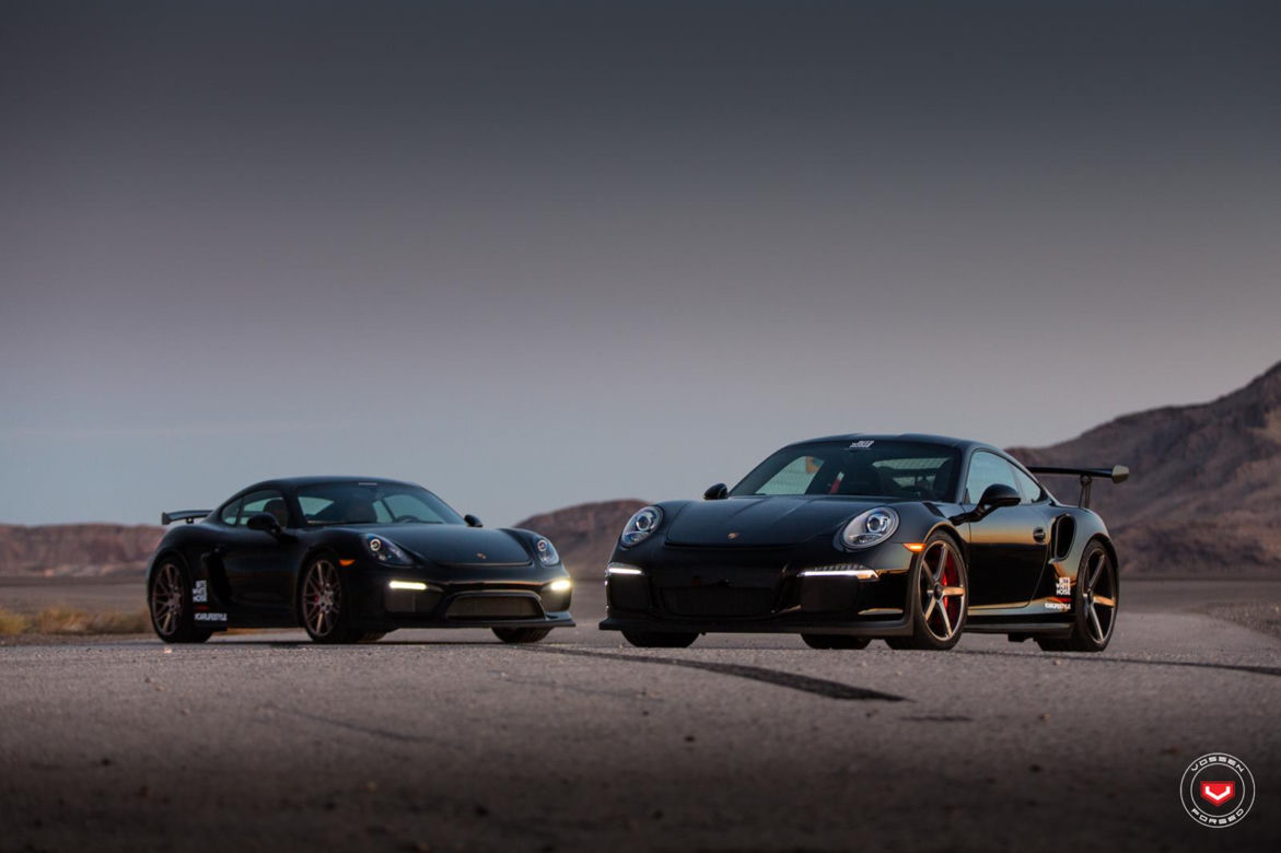 Porsche na felgach Vossen