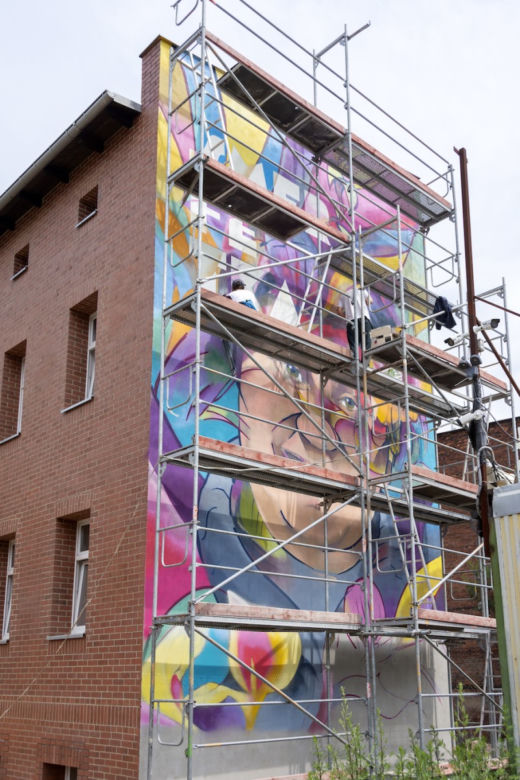 Mural bytomskiej Smerfetki już prawie na finiszu