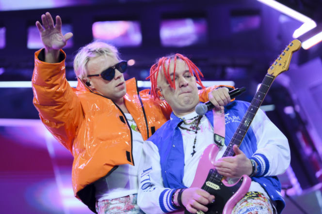 Skolim ma gest! Gitarzysta jego zespołu pokazał luksusowy prezent