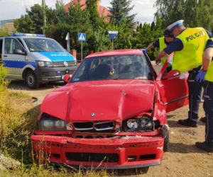 Sokółka. Naćpany kierowca bmw bez prawka wjechał w audi [ZDJĘCIA]