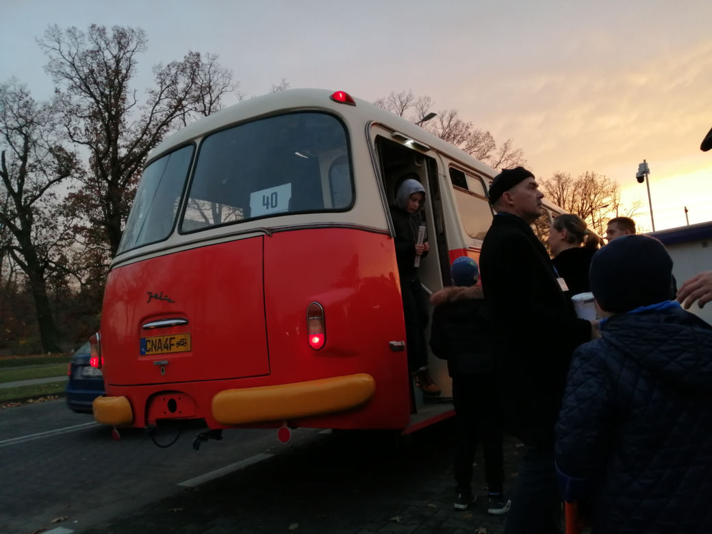 Sentymentalna podróż w Toruniu. Tak wyglądała przejażdżka "Ogórkiem"