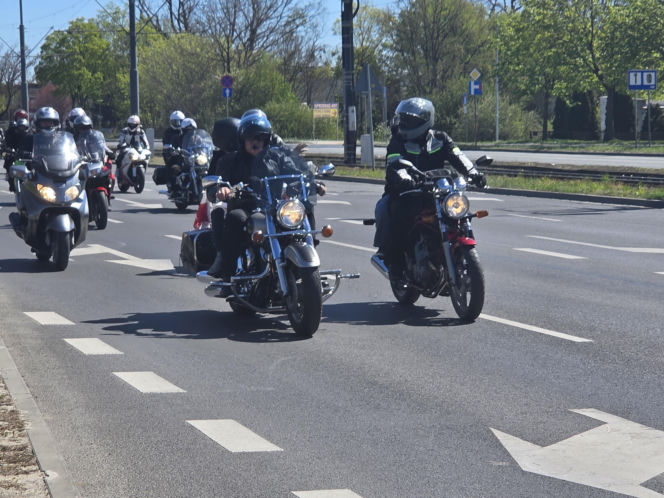 Tysiące motocykli znów podbiły Bydgoszcz! Barwna parada otworzyła sezon