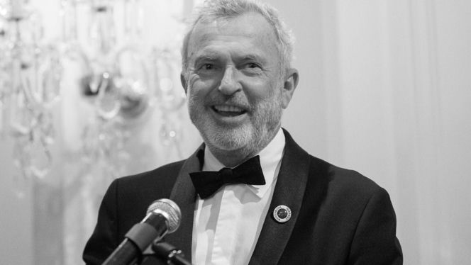 Sam Neill nie żyje. Poznaliśmy przyczynę śmierci aktora znanego m.in. z Parku Jurajskiego