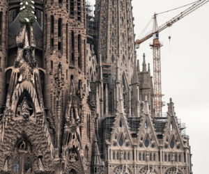 Sagrada Familia i jej wieczna budowa. Kiedy wreszcie zapadnie cisza?