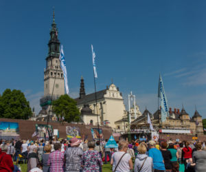 Częstochowa: Jasna Góra - piesi pielgrzymi z Przemyśla i Poznania - wiadomosci.com