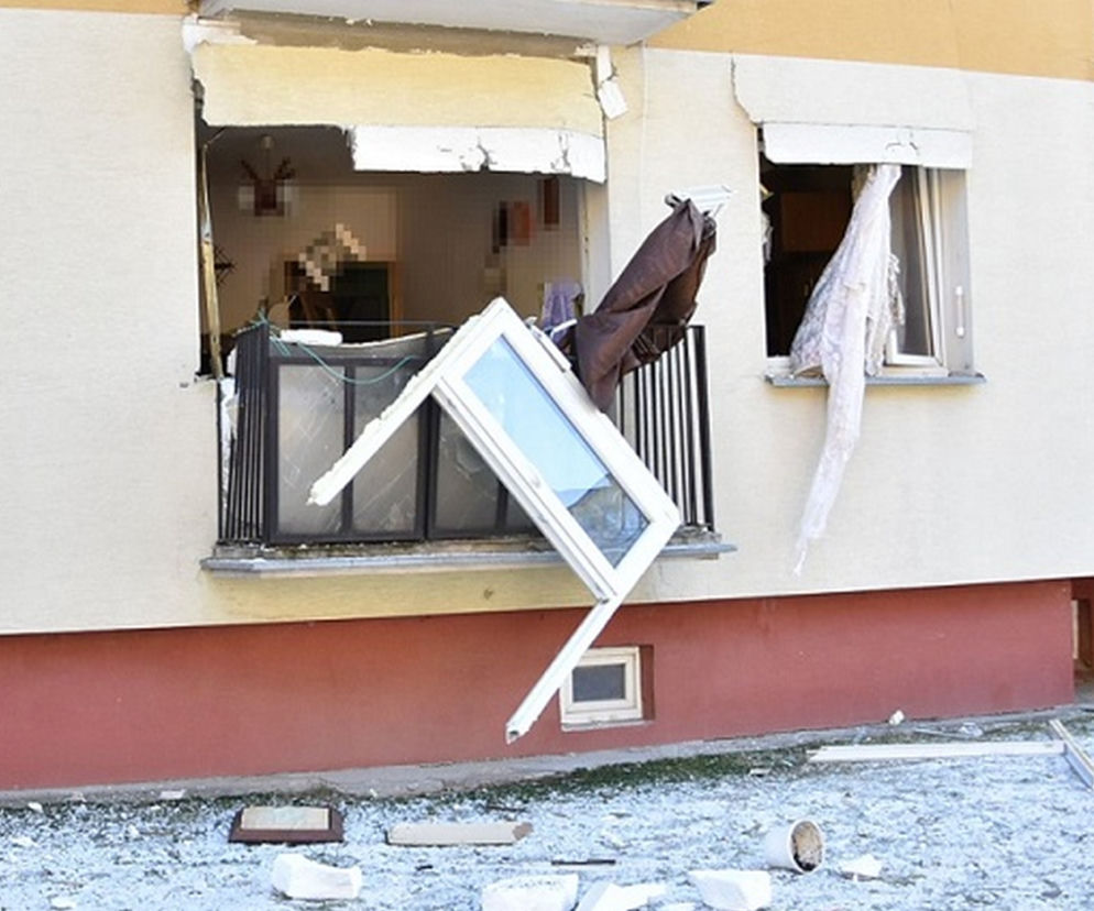 Okna wyleciały ze ścian! Eksplozja w bloku w Białej Podlaskiej