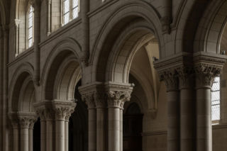 Kolegiata Opatowska. Jakie sekrety skrywa romański zabytek sprzed wieków?