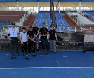 Radość po awansie i niespodziewana zguba. Na stadionie trwały poszukiwania obrączki