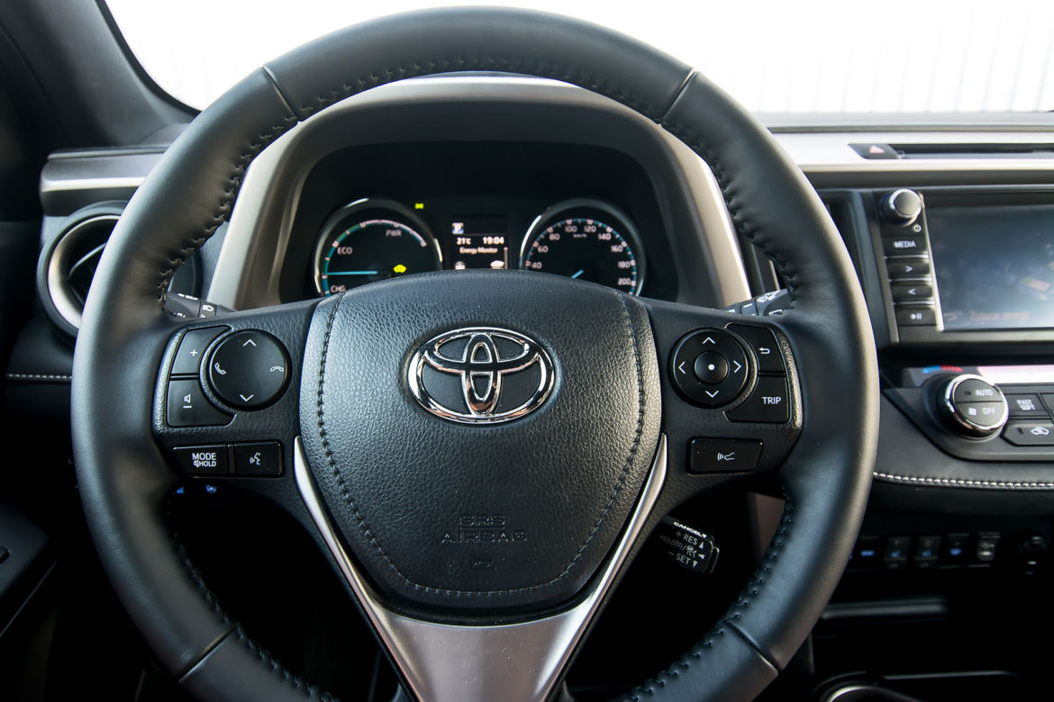 Toyota RAV4 Hybrid E-Four Prestige