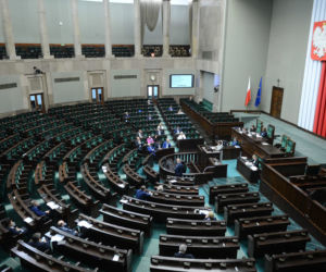 PiS boi się przegranej w wyborach