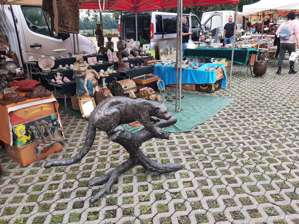 Na Bytomskim Jarmarku Staroci można kupić prawdziwe perełki