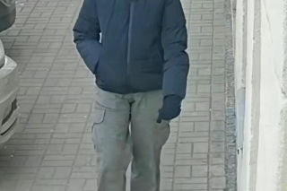 Wrocław. Poszukiwania młodej kobiety podejrzanej o atak na 77-latkę [ZDJĘCIA]