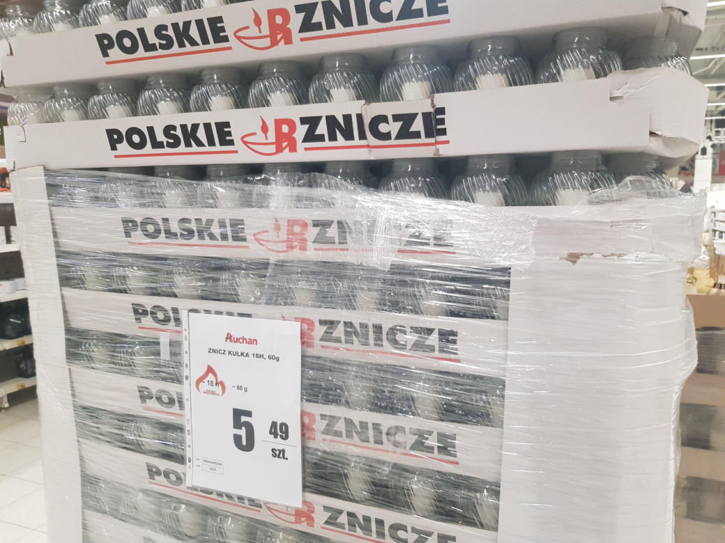 Wszystkich Świętych 2023. Ile kosztują znicze w Białymstoku? [ZDJĘCIA] 