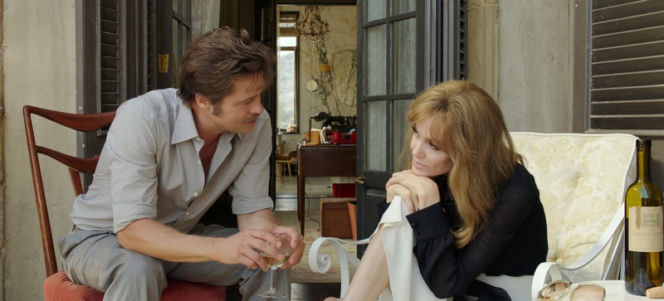 Brad Pitt i Angelina Jolie w filmie "Nad morzem"