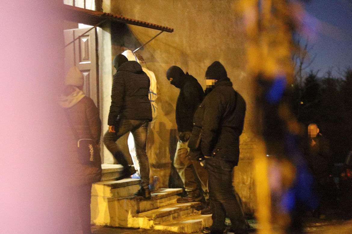 Horror w Łodzi. Zaszlachtował przyjaciela, chciał go podpalić i zjeść