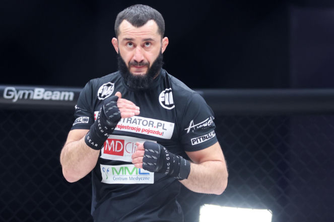 Mamed Khalidov stanął na wadze przed walką z Pawlakiem przed XTB KSW 117. Niewiarygodne, co pokazała