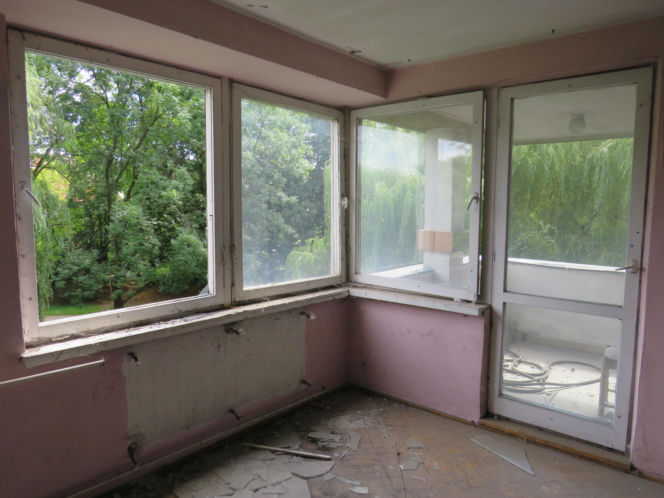 Wnętrze Szpiegowa w Warszawie