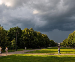 Chłodniej w weekend, ale upały wrócą. Gdzie czekają nas burze?
