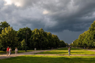 Chłodniej w weekend, ale upały wrócą. Gdzie czekają nas burze?
