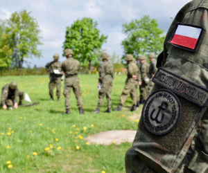 WOT proponują wakacje w mundurze