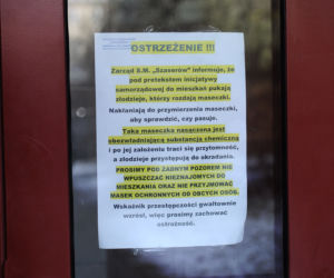 Grasują z odurzającymi maseczkami!? Mieszkańcy Pragi przerażeni. Spółdzielnia ostrzega przed zuchwałymi złodziejami