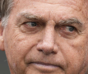 Był prezydent próbował uciec z aresztu! Użył lutownicy