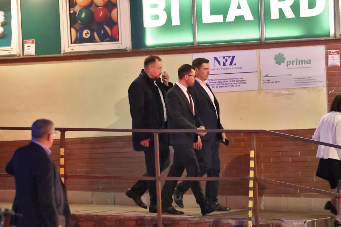 Spotkanie polityków PiS w siedzibie na ul.Nowogrodzkiej