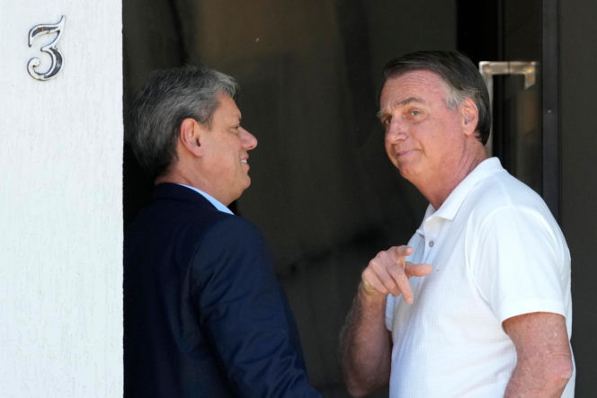 Był prezydent próbował uciec z aresztu! Użył lutownicy