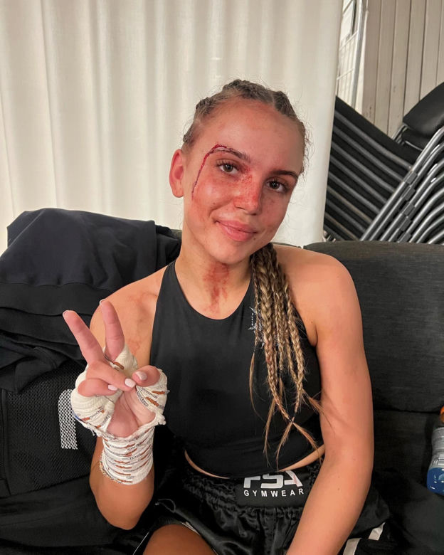 Piękna polska kickbokserka Vanessa Romanowski