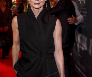 Ministra kultury zachwyciła elegancją na premierze filmu Ojczyzna