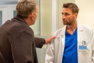 Na sygnale, odcinek 809: Ordynator blokuje operację ratującą życie, a Romek jest na granicy wybuchu