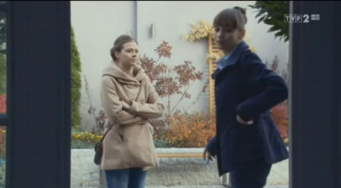 M jak miłośc 1042 Janka (Joanna Osyda) Eryka (Marta Juras)
