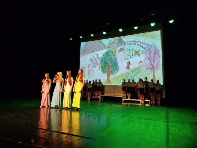 Siedlecka „Szóstka” uczciła potrójny jubileusz. Występy przygotowali także uczniowie