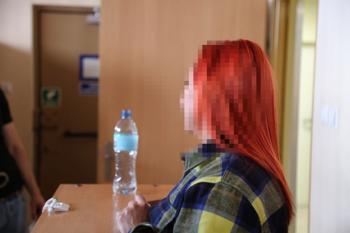 Gang sutenerów rozbity przez policję. Spektakularne zatrzymania, podejrzani wylądowali na glebie