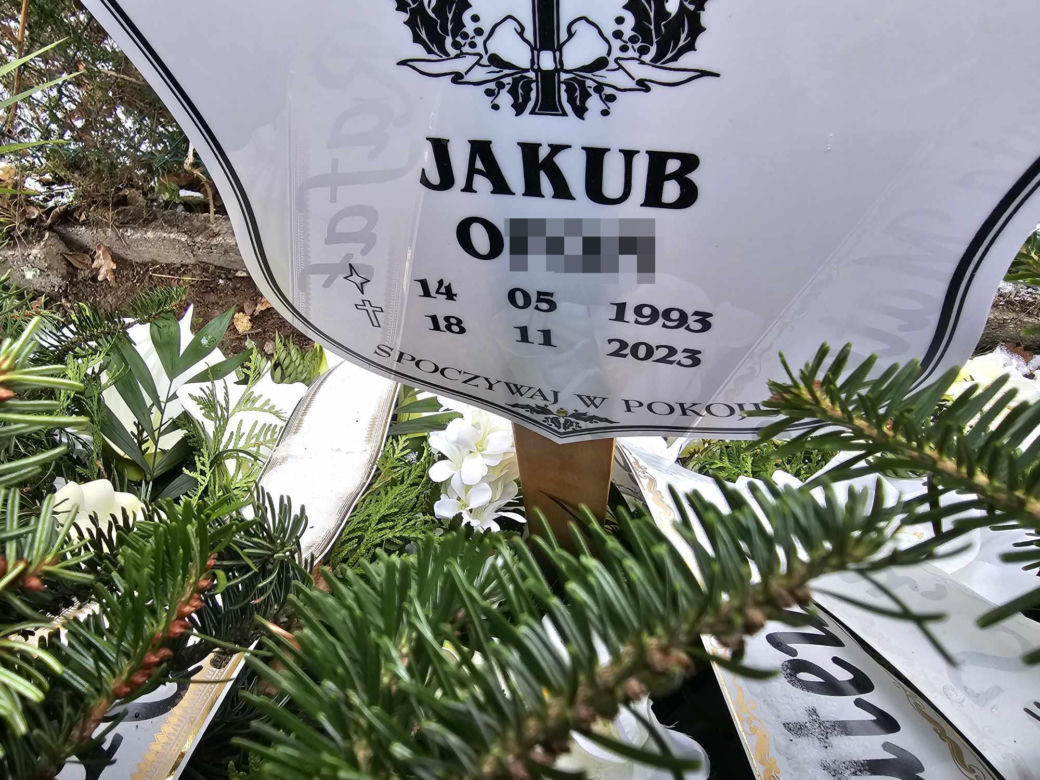 Najblizsi pożegnali siatkarza Jakuba O z Godowej