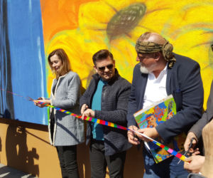 Mural Zenka Martyniuka wreszcie gotowy i oficjalnie otwarty. Król disco polo: Jestem szczęśliwy [ZDJĘCIA, WIDEO]