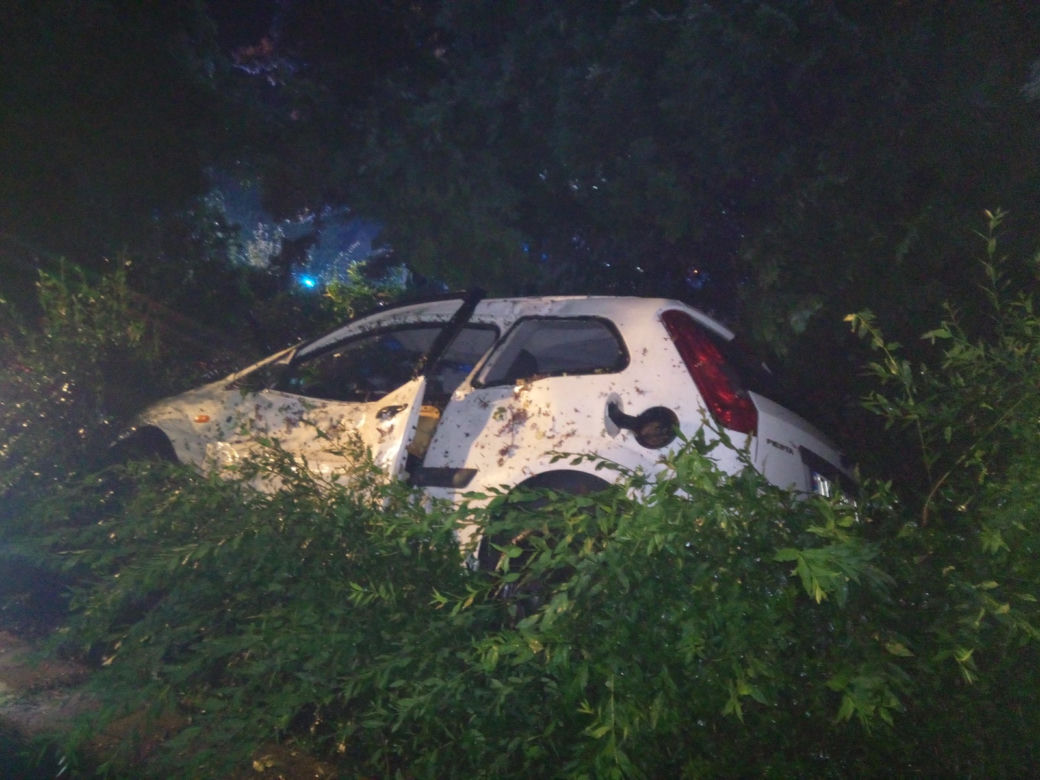 Wypadek w Bielinach. Nie żyje trzech mężczyzn