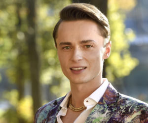 Tak przez lata zmieniał się Patryk Pniewski. Zaczynał jako idol nastolatek w Pierwszej miłości